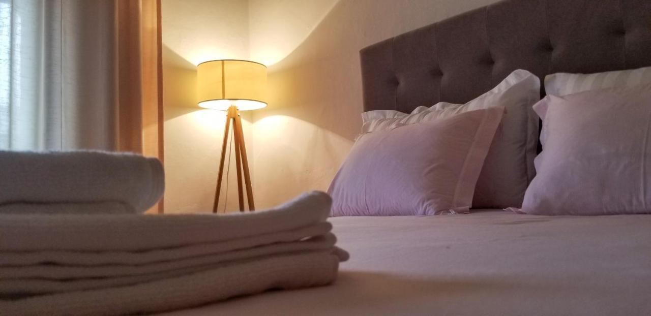 Spacious And Cozy Apartment - Ajia Apartment Tiranë Ngoại thất bức ảnh
