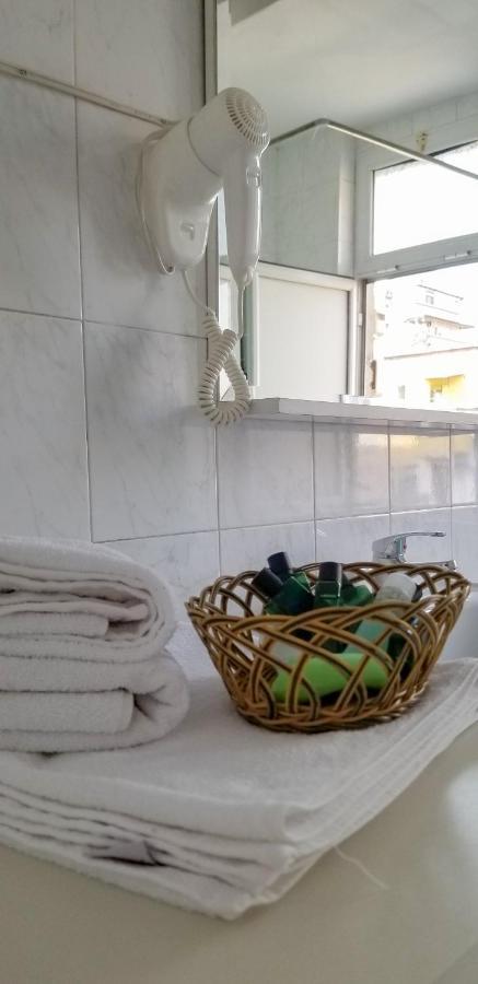 Spacious And Cozy Apartment - Ajia Apartment Tiranë Ngoại thất bức ảnh