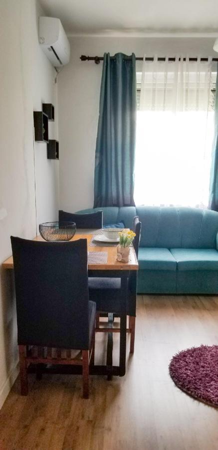 Spacious And Cozy Apartment - Ajia Apartment Tiranë Ngoại thất bức ảnh
